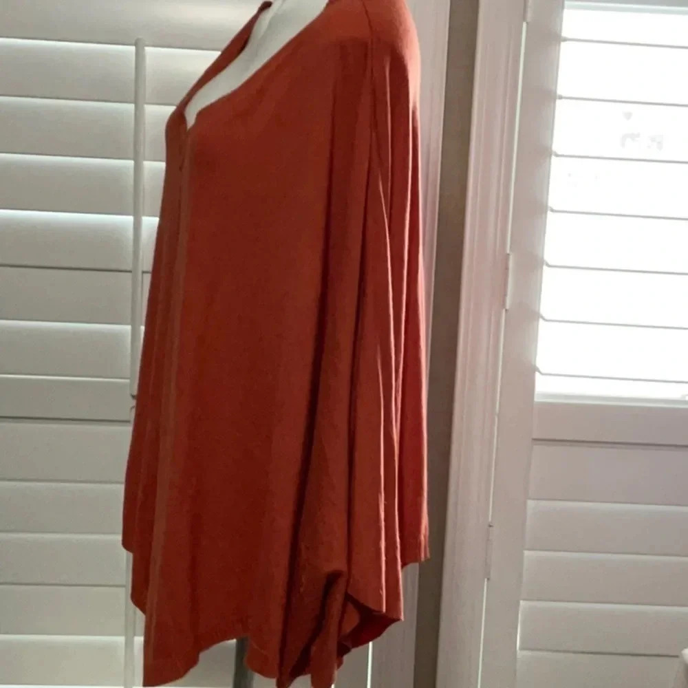 Shrug - Picture 4 of 8